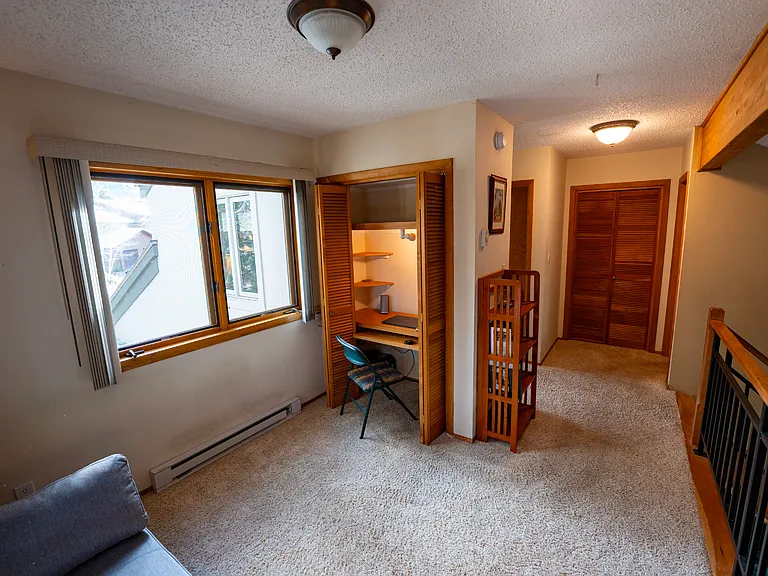 96 Hawn Dr — Photo 13