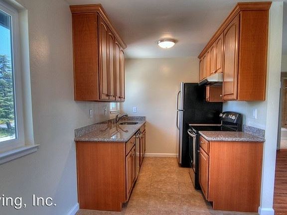 4th image of 1758 S Grant St APT 03
