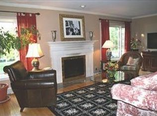 148 Lookout Dr, Dayton, OH 45409