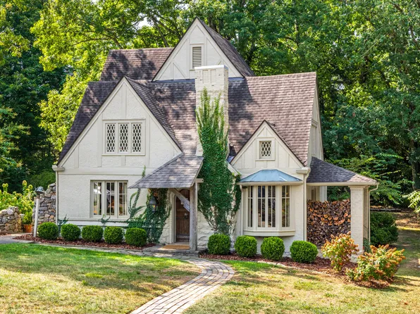 116 Florence St, Lookout Mountain, TN 37350