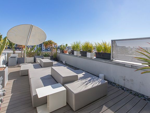 2nd image of 855 Folsom St APT 517