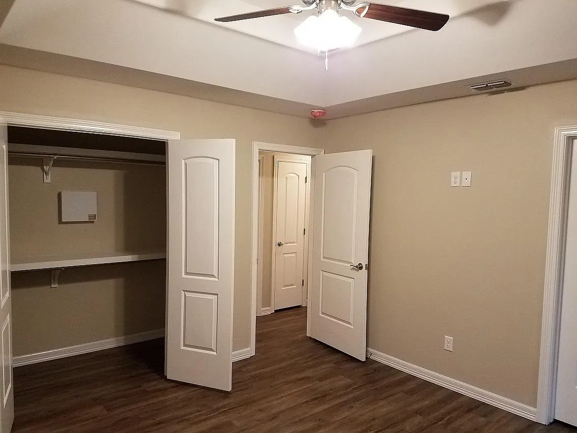 2116 Taxco Ct — Photo 3