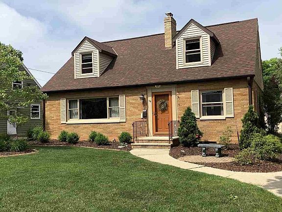 Lots of Brick and maintenance free.