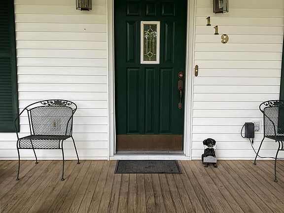 4th image of 119 Underwood St