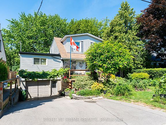 2nd image of 30 Allister Ave
