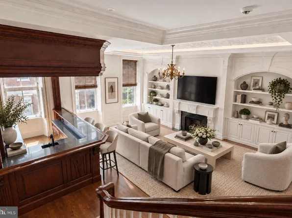 2015 Delancey Pl, Philadelphia, PA 19103