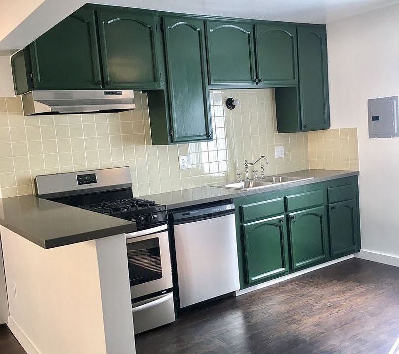 1st image of 520 S St Louis St APT 2