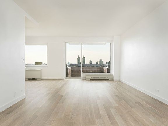 4th image of 45 E 89th St APT 27E