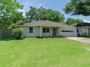 406 Otto St, Bellaire, TX 77401