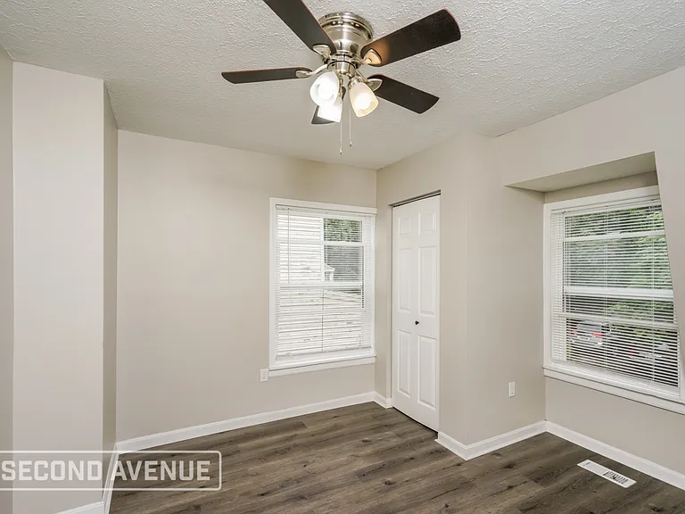 916 Fairbanks Ave — Photo 7