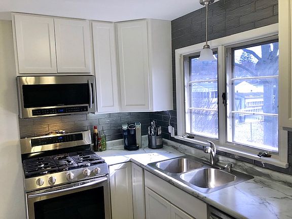 4th image of 1248 Randall Dr