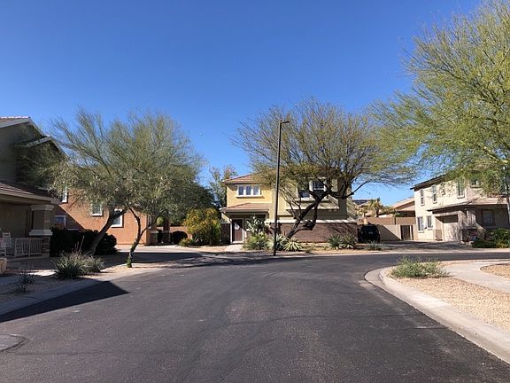 4th image of 35202 N 31st Ave