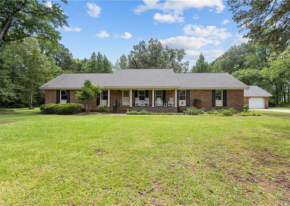 1st image of 3249 Pioneer Ln