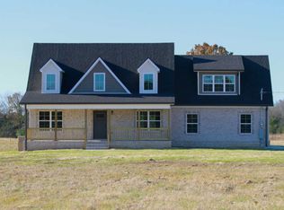 2404 Hunter Rd, Lewisburg, TN 37091