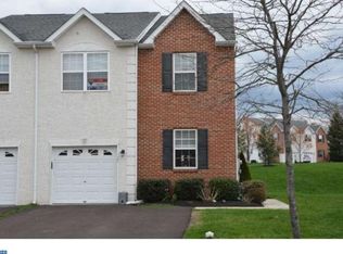 103 Glenwood Dr, Sellersville, PA 18960