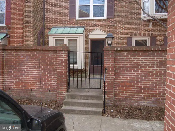 1120 N Taylor St #1, Arlington, VA 22201