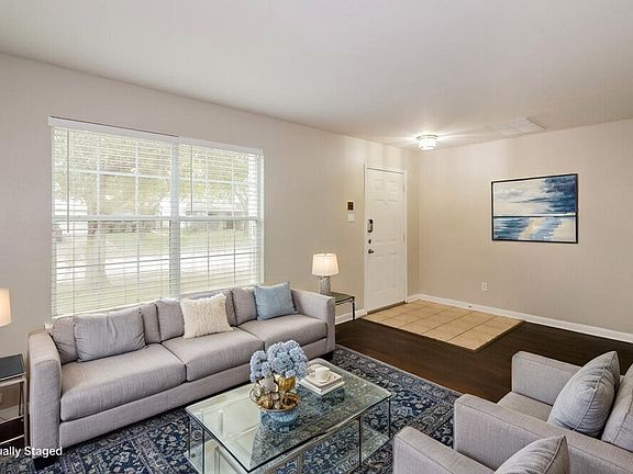 5th image of 9618 Eagle Eye Ln