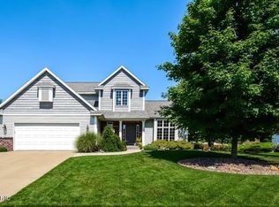 8854 Conifer Ridge Dr SW, Byron Center, MI 49315