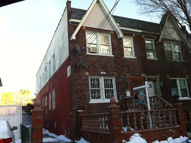 1st image of 3219 108th St