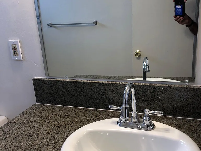11446 Califa St #3 — Photo 7