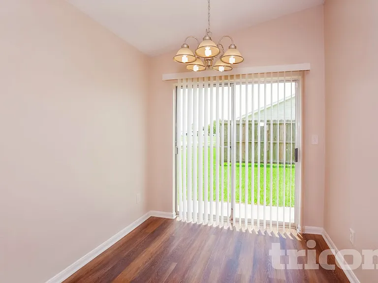 3103 Kelling St — Photo 4