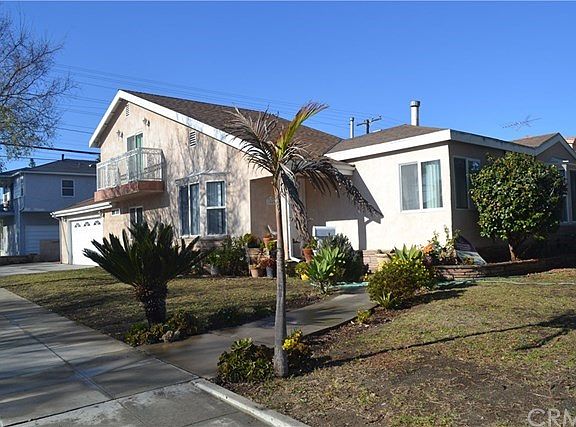 4th image of 11059 Wagner St