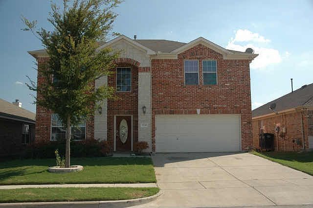 1st image of 4016 Summerhill Ln