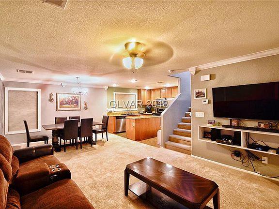 3rd image of 537 Brinkburn Point Ave