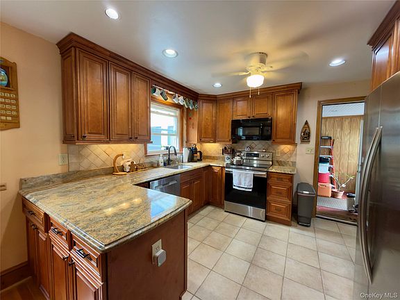 2nd image of 18 Terwilliger Road