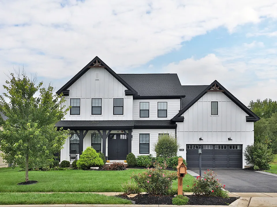 2246 Koester Trce