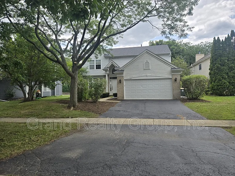 217 Lexington Ct