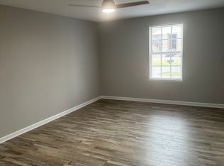 3324 Royster Ln APT B, Clarksville, TN 37042