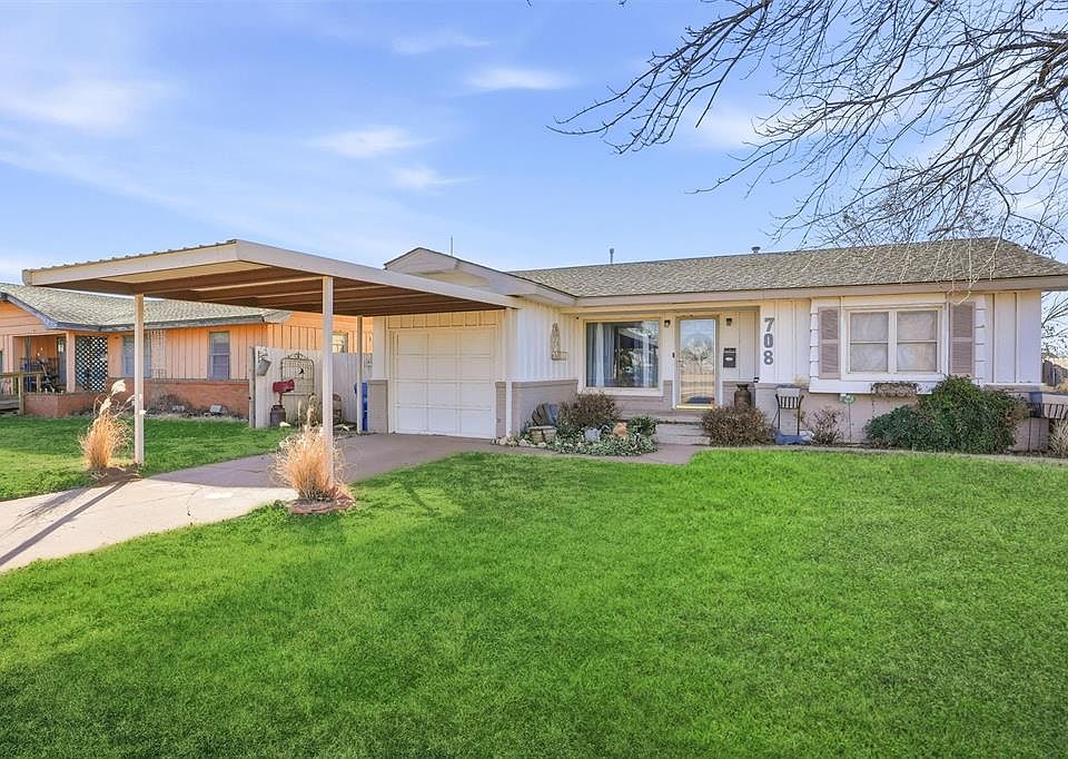 1st image of 708 W 12th St