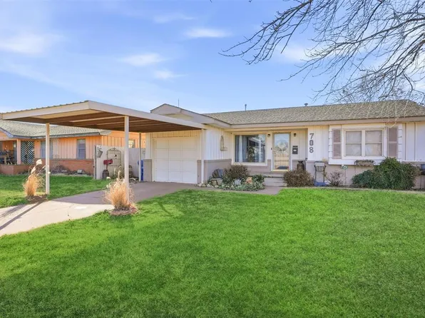 708 W 12th St, Cordell, OK 73632