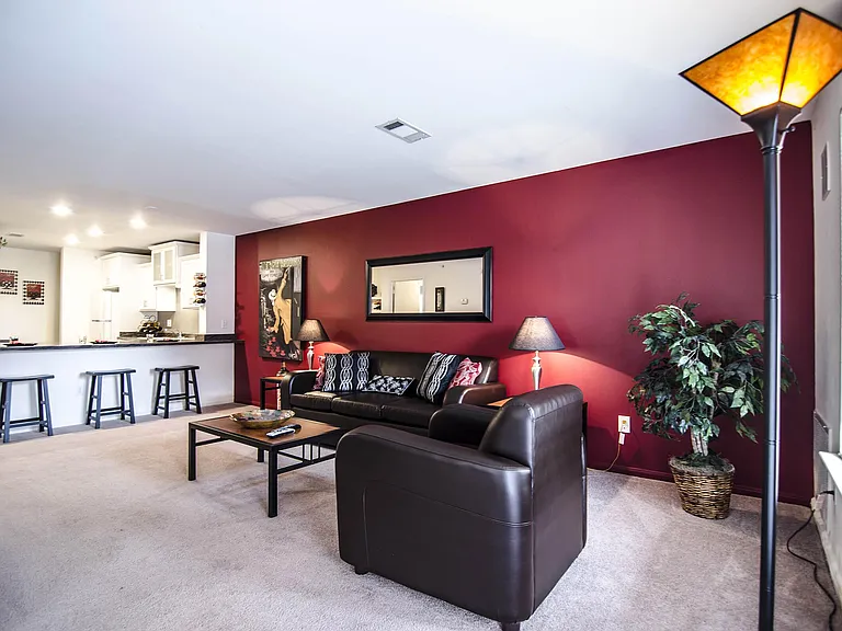 College Towne Apartments — Photo 47