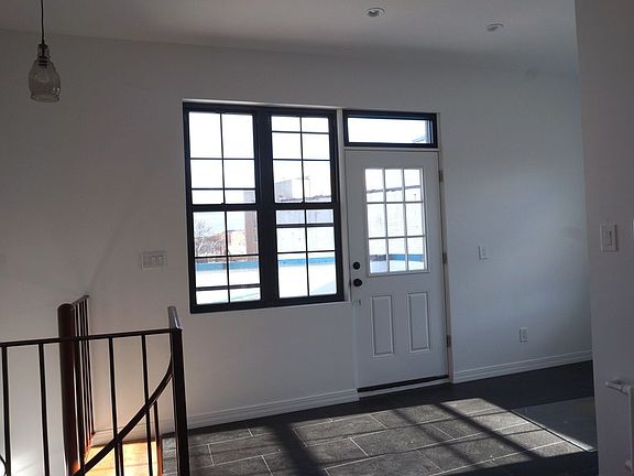 2nd image of 3066 45th St #2