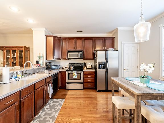 Large open plan kitchen