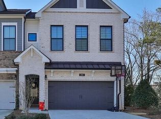 200 Walker Ave, Roswell, GA 30076