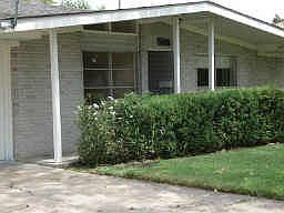 1st image of 5918 Densmore Dr
