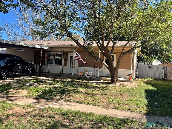 2nd image of 1730 N Gila Dr