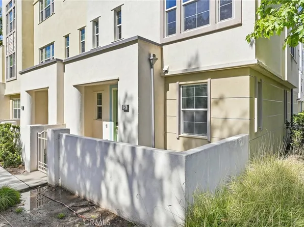 136 Acamar, Irvine, CA 92618