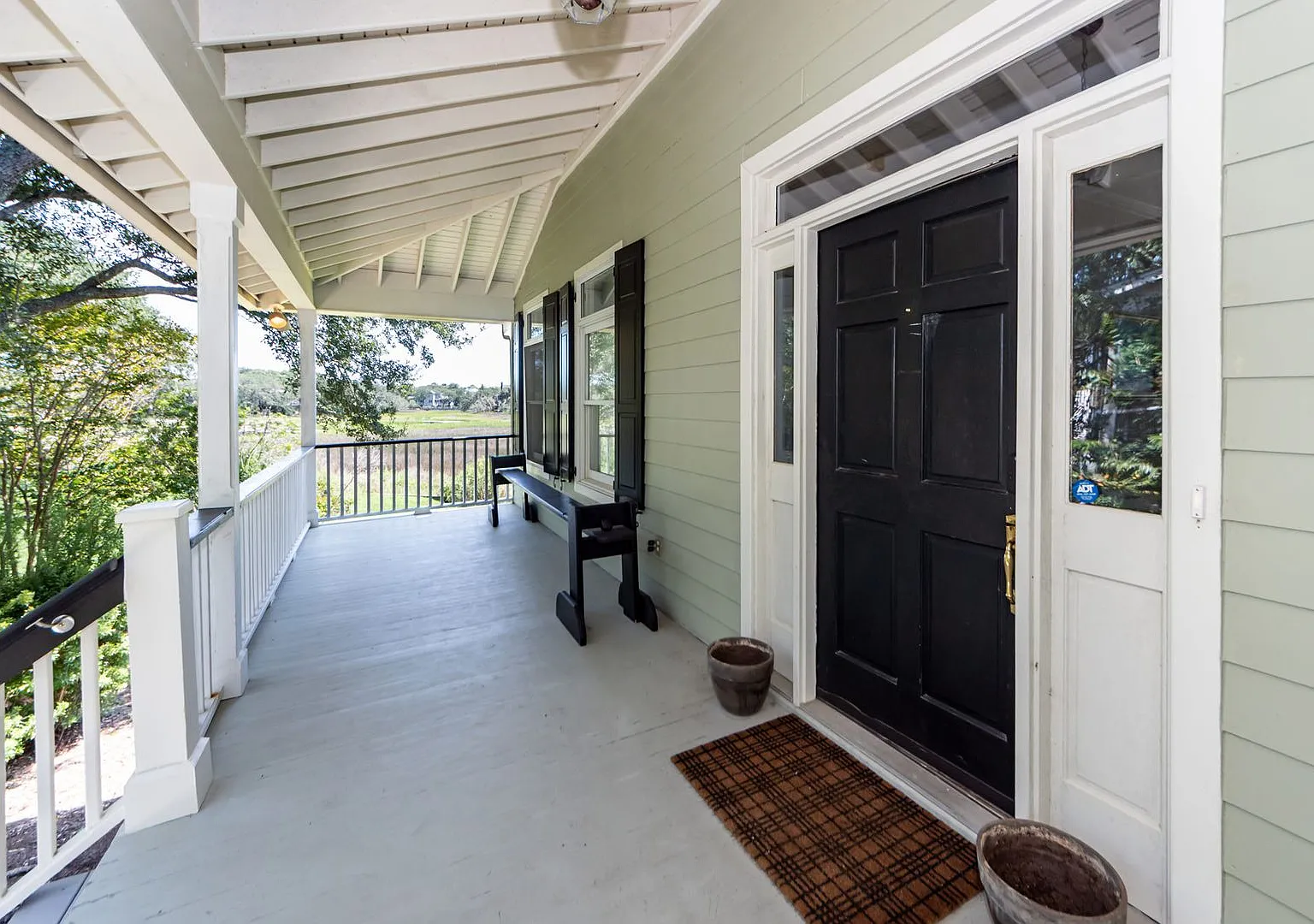 5 Bedroom, 4.5 Bathroom Home in On The Harbor Subdivision - Mt Pleasant — Photo 3