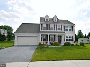 49 Summerlyn Dr, Ephrata, PA 17522