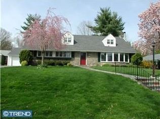 405 Meadow Ln, Merion Station, PA 19066