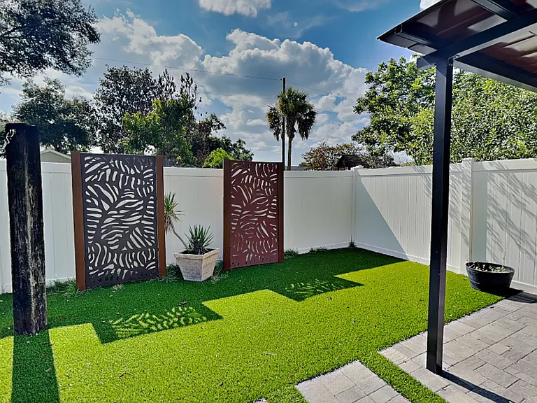8212 Citrus Chase Dr — Photo 31