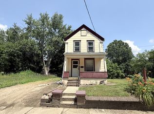 85 Shaefer St, Akron, OH 44311