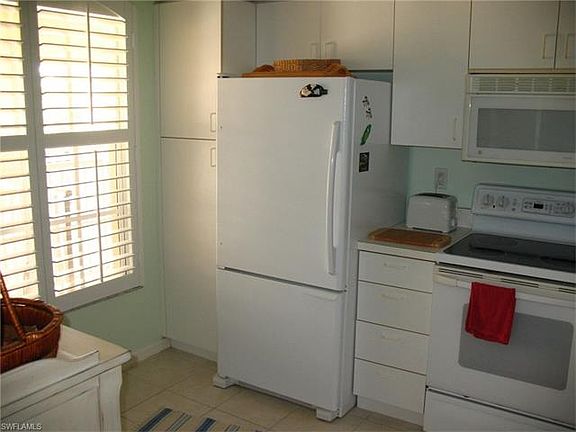 4th image of 170 Newport Dr APT 1106
