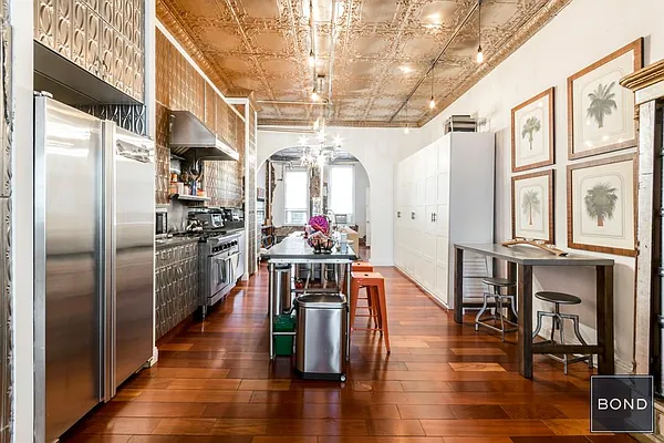 Rented by Bond New York | media 36