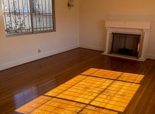 5015 Franklin Ave, Los Angeles, CA 90027