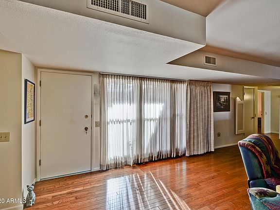 3rd image of 12930 W Bonanza Dr